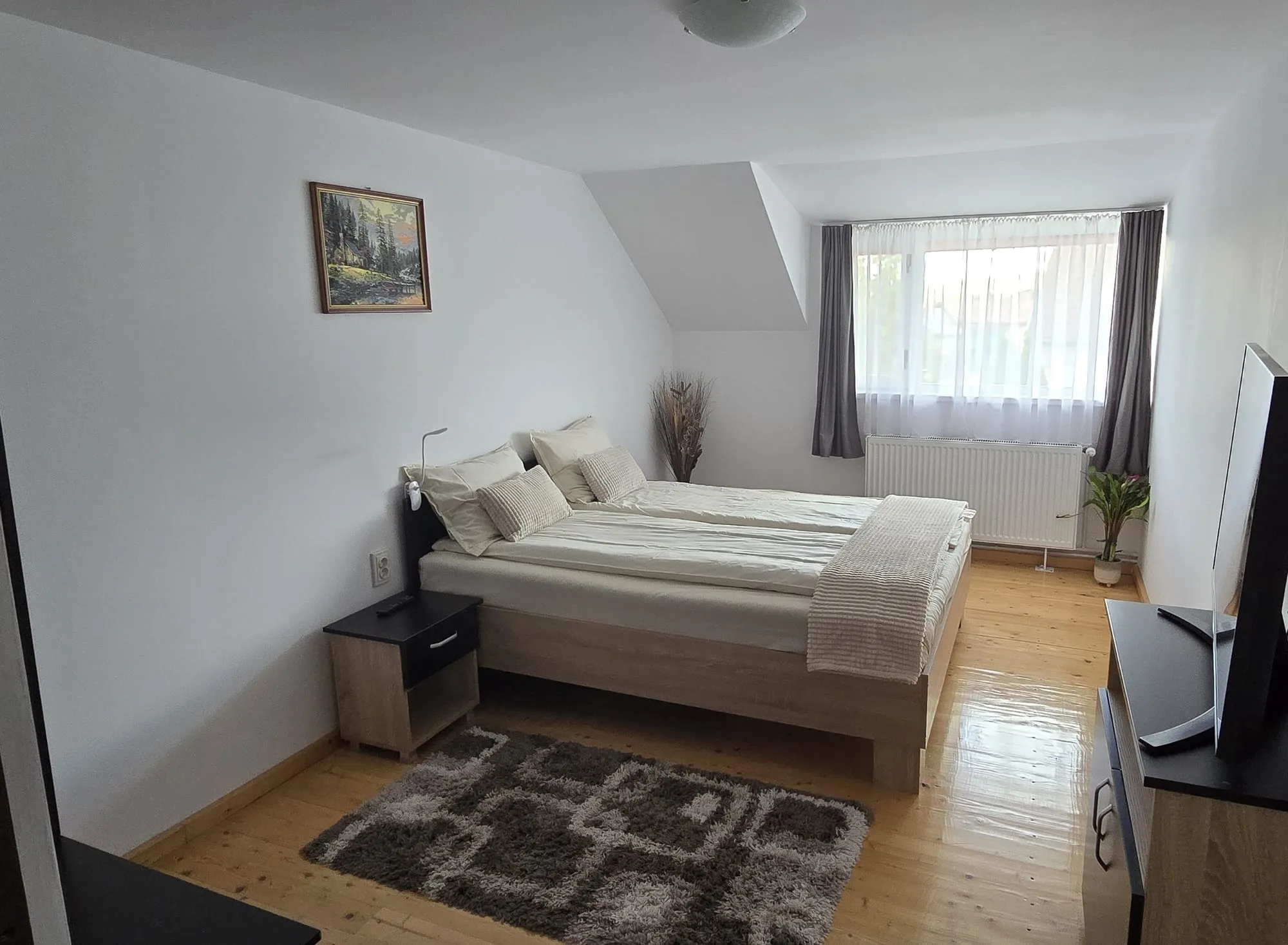 Zimmer 1 — Casa Korona guesthouse in Eremitu, near Sovata, Transylvania